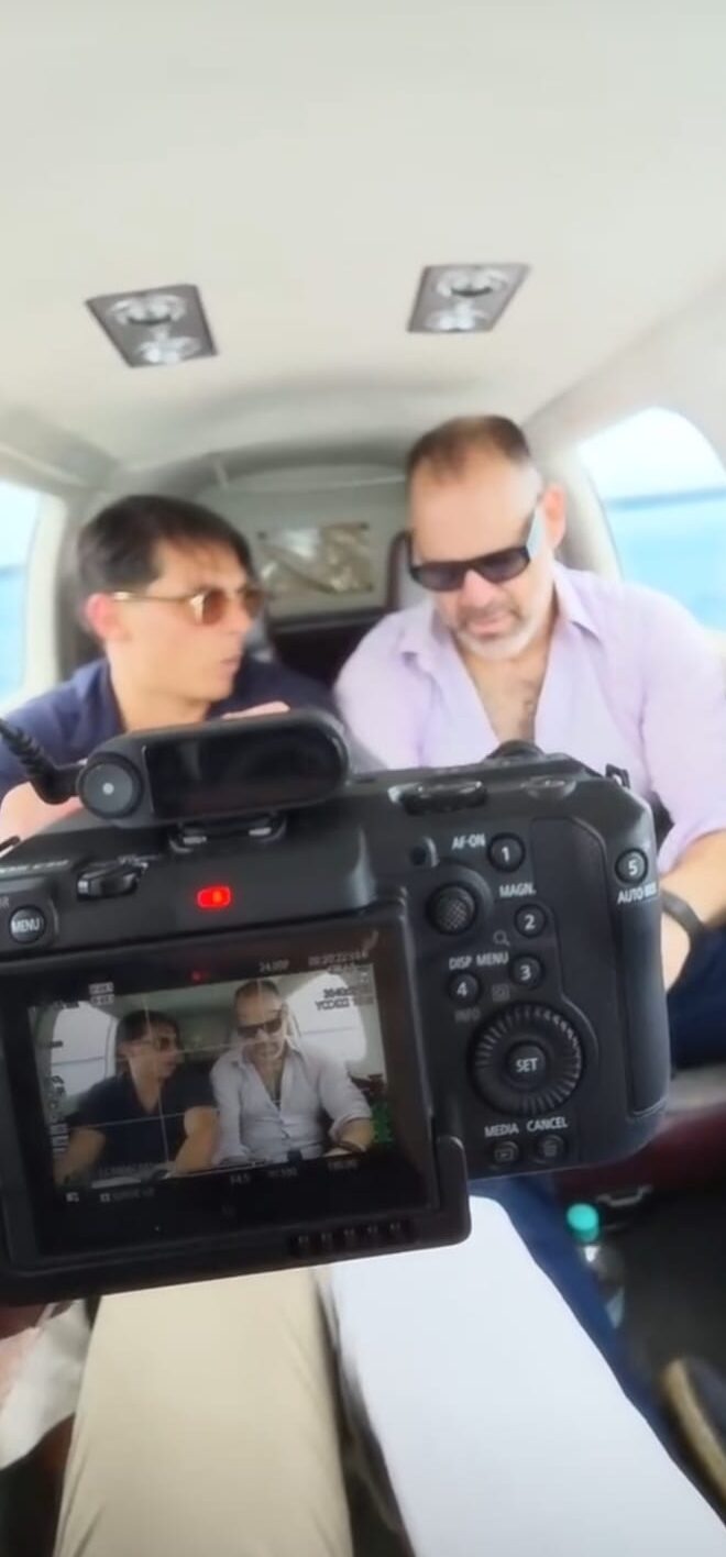 En la avioneta con Miguel Sierra